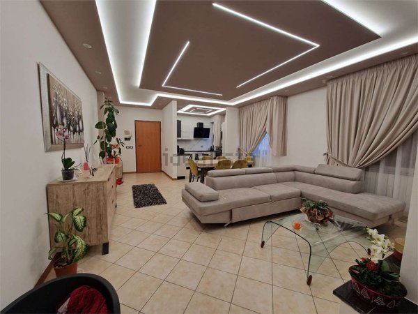 appartamento in vendita a Subbiano