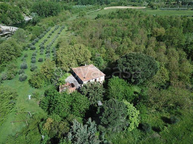 casa indipendente in vendita a Subbiano