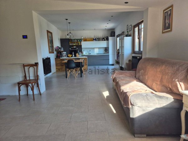 casa indipendente in vendita a Subbiano