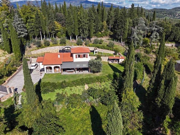 casa indipendente in vendita a Subbiano in zona MonteGiovi
