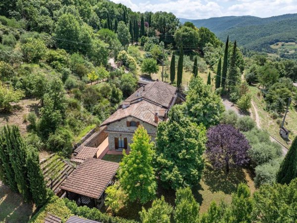 casa indipendente in vendita a Subbiano
