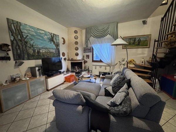 appartamento in vendita a Subbiano