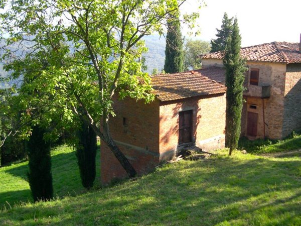 casa indipendente in vendita a Subbiano