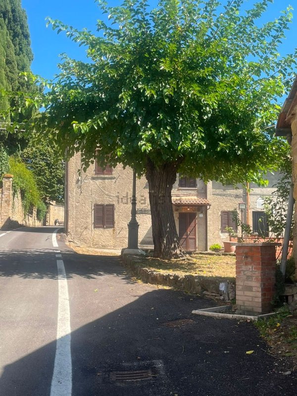 casa indipendente in vendita a Subbiano in zona Poggio d’Acona