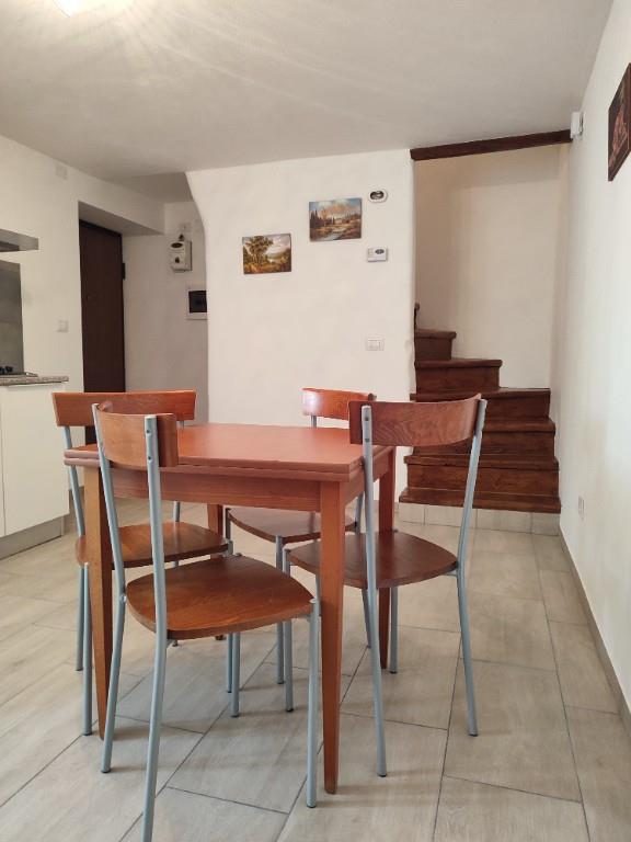 casa indipendente in vendita a Subbiano in zona Santa Mama