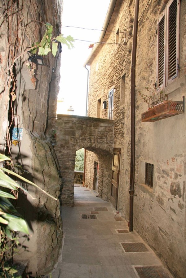appartamento in vendita a Subbiano