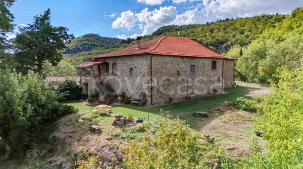 casa indipendente in vendita a Subbiano in zona Chiaveretto