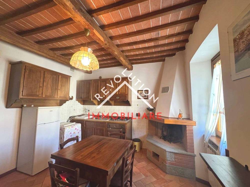 appartamento in vendita a Talla