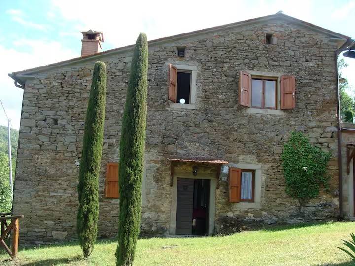 casa indipendente in vendita a Talla