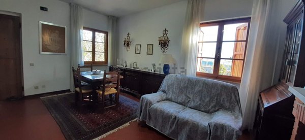 casa indipendente in vendita a Talla in zona Faltona