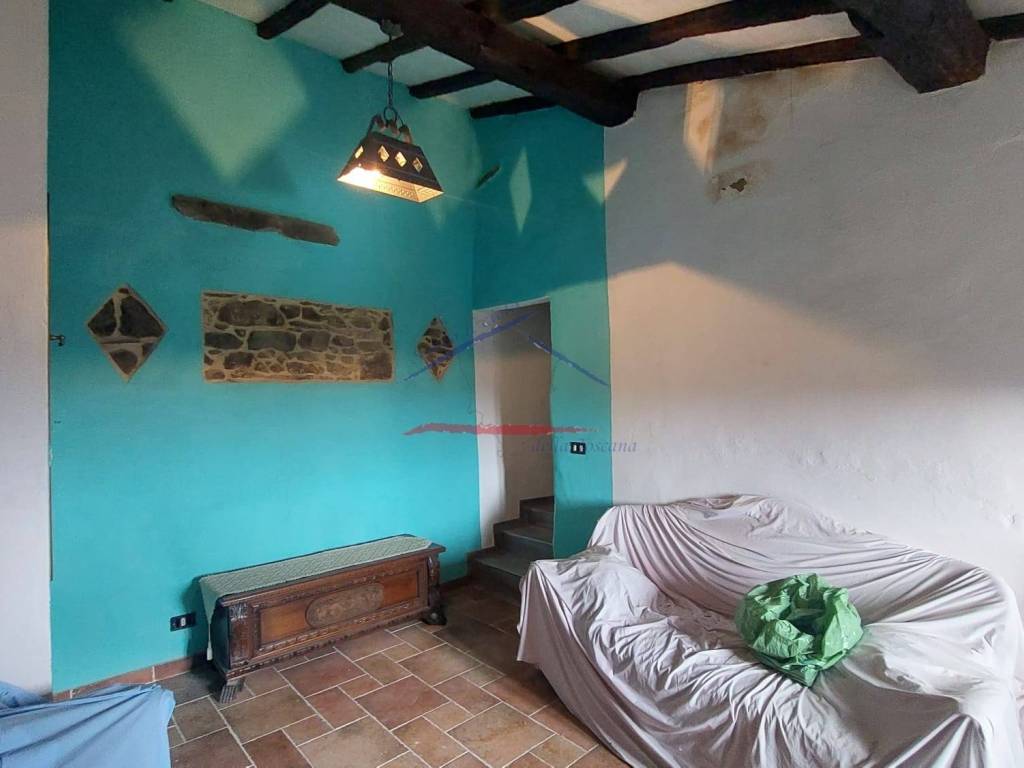 appartamento in vendita a Talla in zona Pontenano