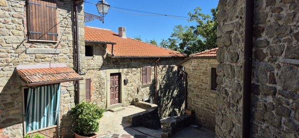 casa indipendente in vendita a Talla