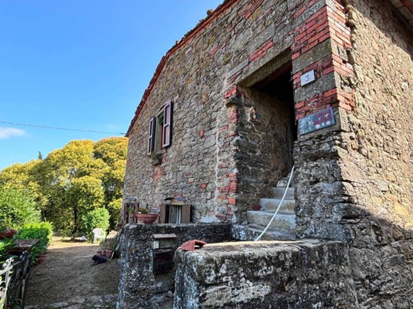 casa indipendente in vendita a Talla