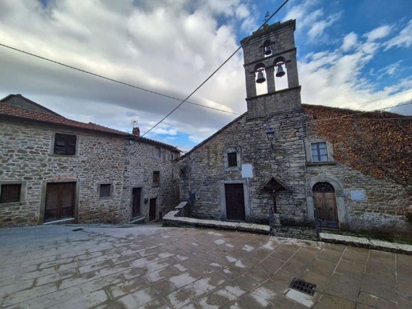 appartamento in vendita a Talla in zona Pontenano