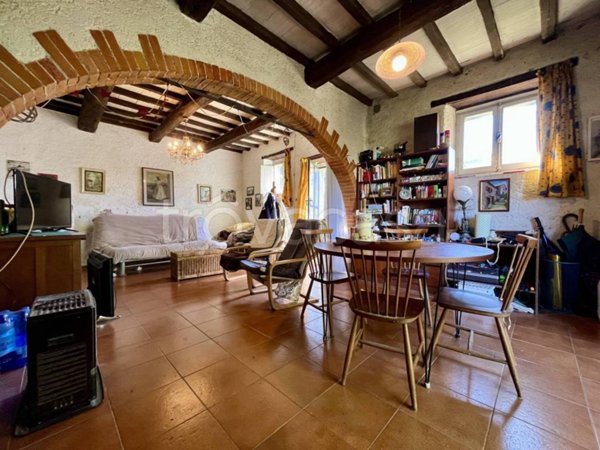 casa indipendente in vendita a Talla in zona Santo-Bagnena