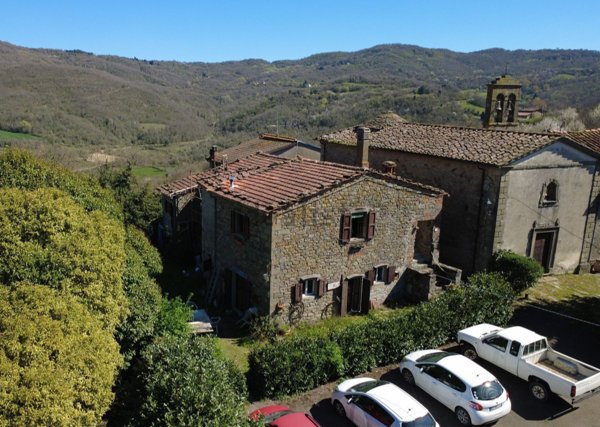 casa indipendente in vendita a Talla in zona Santo-Bagnena