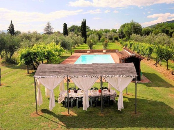 casa indipendente in vendita a Terranuova Bracciolini