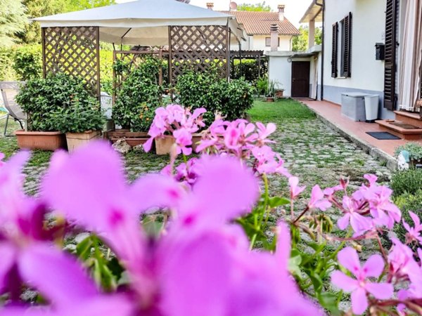 casa indipendente in vendita a Terranuova Bracciolini in zona Ville