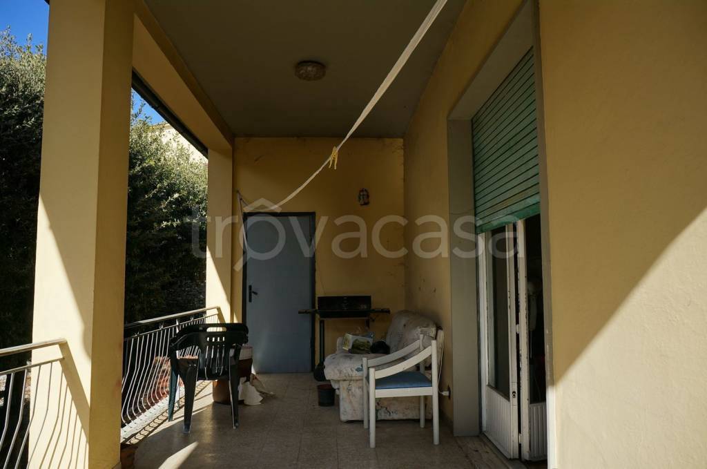 appartamento in vendita a Terranuova Bracciolini in zona Campogialli