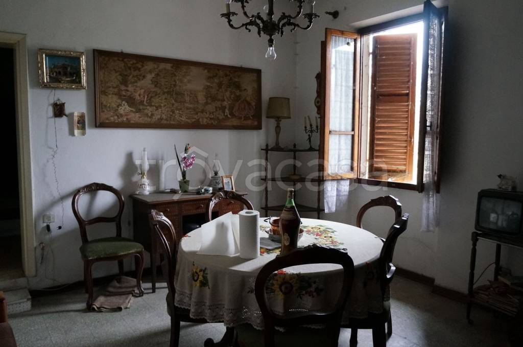 casa indipendente in vendita a Terranuova Bracciolini