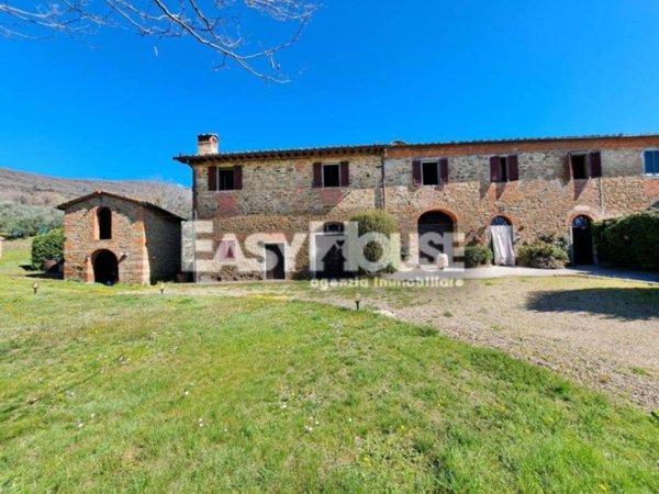casa indipendente in vendita a Terranuova Bracciolini