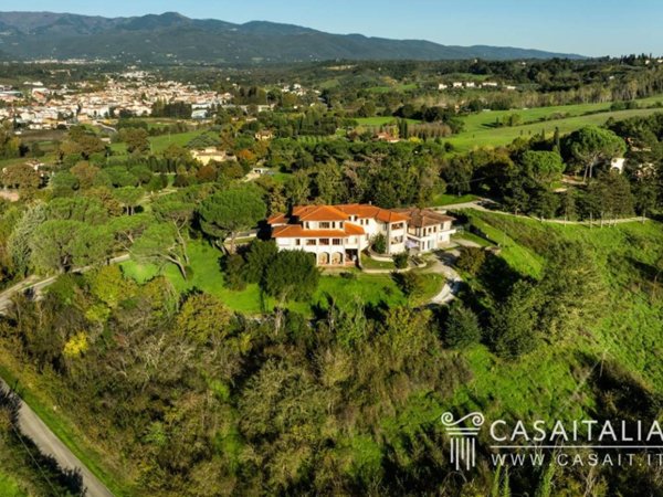 villa in vendita a Terranuova Bracciolini