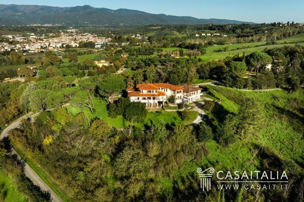 villa in vendita a Terranuova Bracciolini