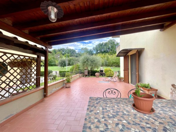 appartamento in vendita a Terranuova Bracciolini in zona Ville