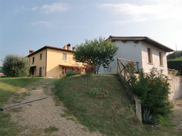 casa indipendente in vendita a Terranuova Bracciolini in zona Ville