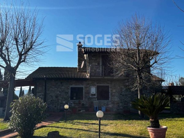 casa indipendente in vendita a Terranuova Bracciolini in zona Montemarciano