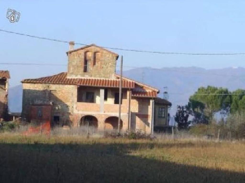casa indipendente in vendita a Terranuova Bracciolini