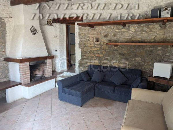 casa indipendente in vendita a Terranuova Bracciolini