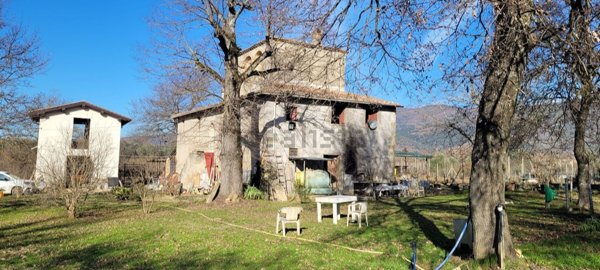 casa indipendente in vendita a Terranuova Bracciolini