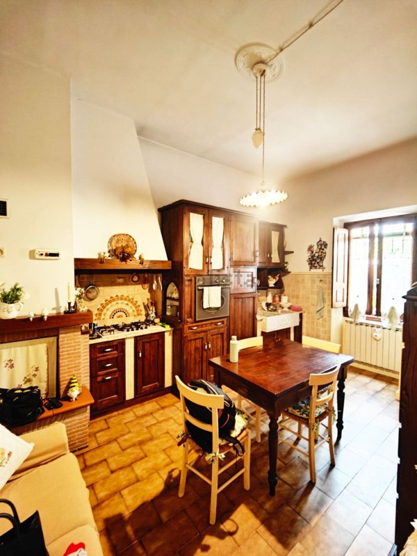 casa indipendente in vendita a Terranuova Bracciolini