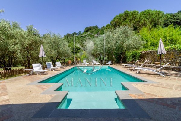 casa indipendente in vendita a Terranuova Bracciolini in zona Penna