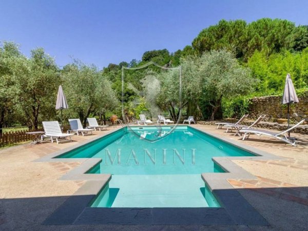 casa indipendente in vendita a Terranuova Bracciolini in zona Penna