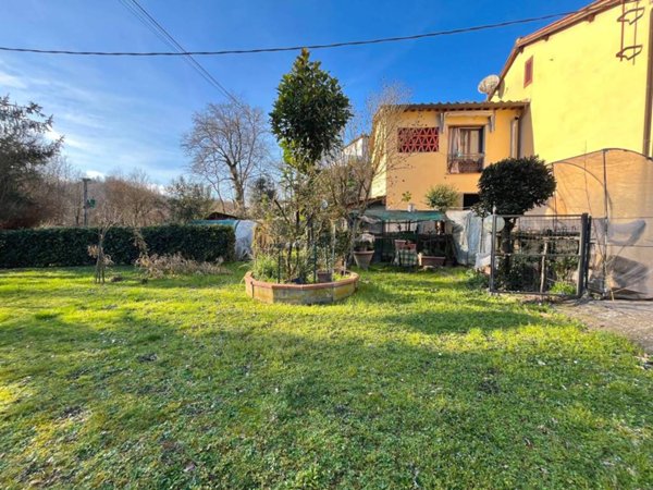 casa indipendente in vendita a Terranuova Bracciolini