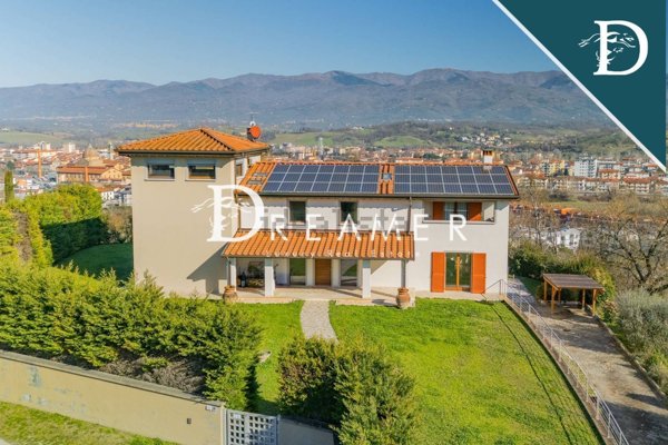 casa indipendente in vendita a Terranuova Bracciolini
