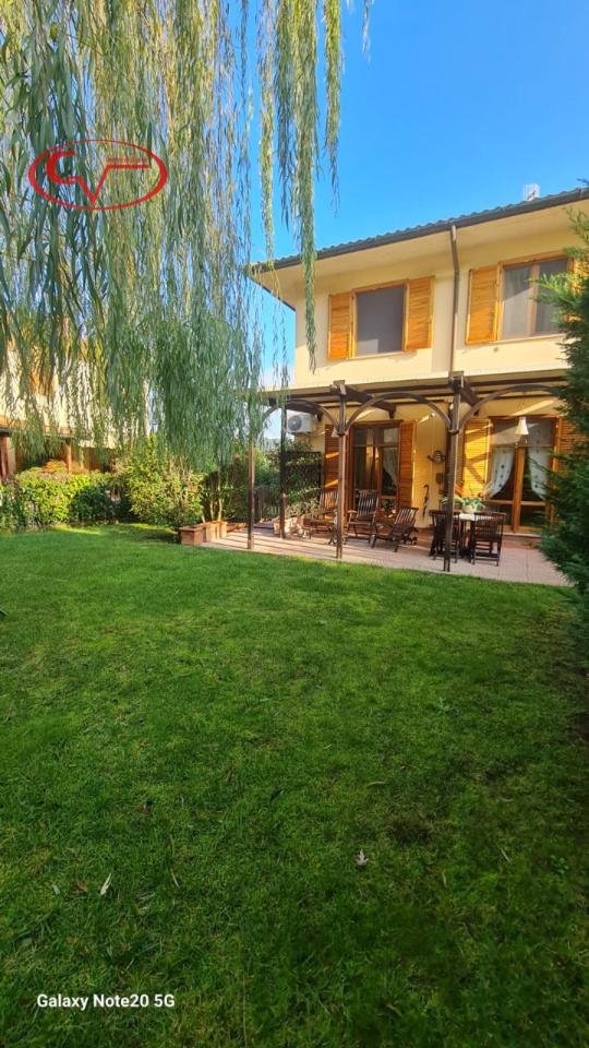 casa indipendente in vendita a Terranuova Bracciolini in zona Ville