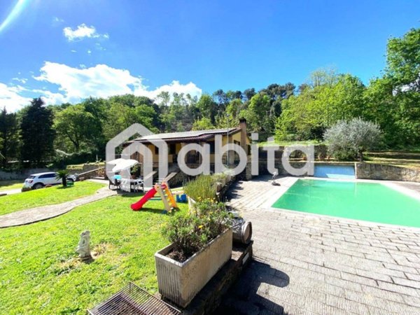 casa indipendente in vendita a Terranuova Bracciolini