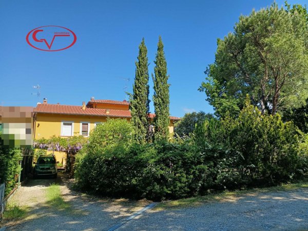 casa indipendente in vendita a Terranuova Bracciolini