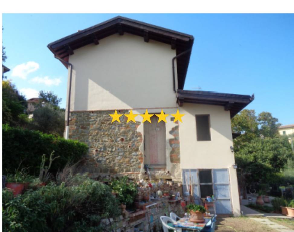 appartamento in vendita a Terranuova Bracciolini in zona Persignano