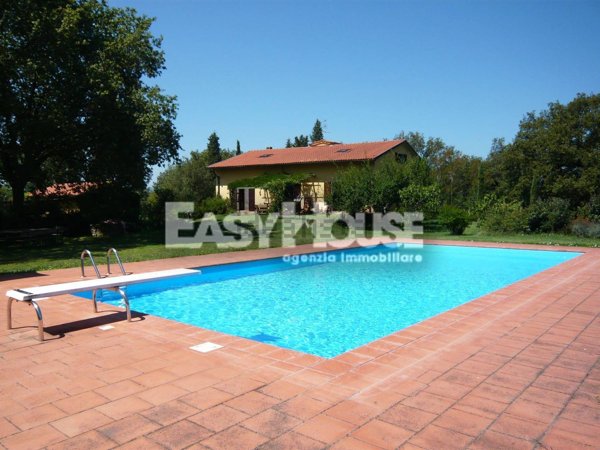 casa indipendente in vendita a Terranuova Bracciolini
