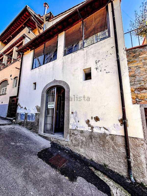 appartamento in vendita a Terranuova Bracciolini in zona Montemarciano