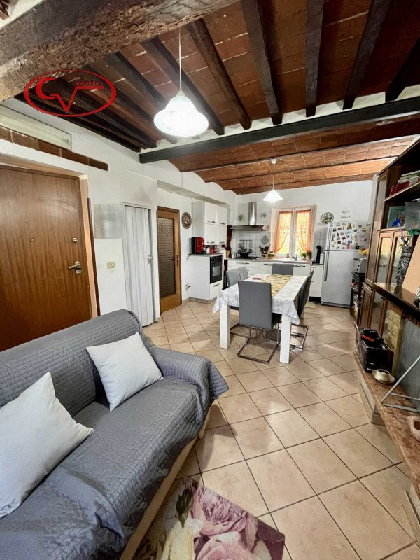 appartamento in vendita a Terranuova Bracciolini in zona Campogialli