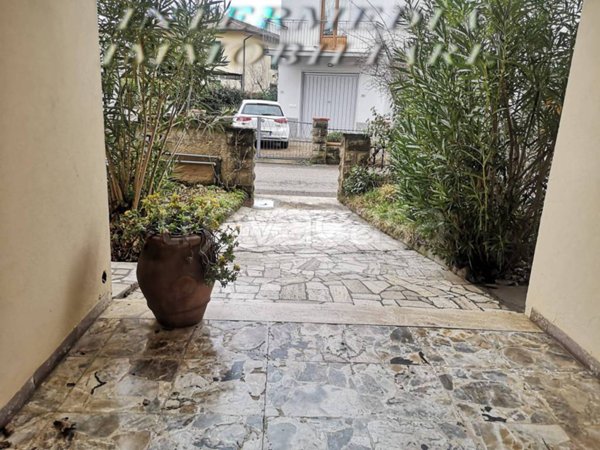 appartamento in vendita a Terranuova Bracciolini in zona Cicogna