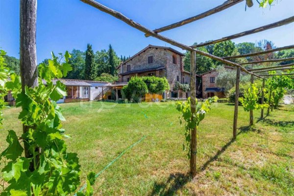 casale in vendita a Terranuova Bracciolini