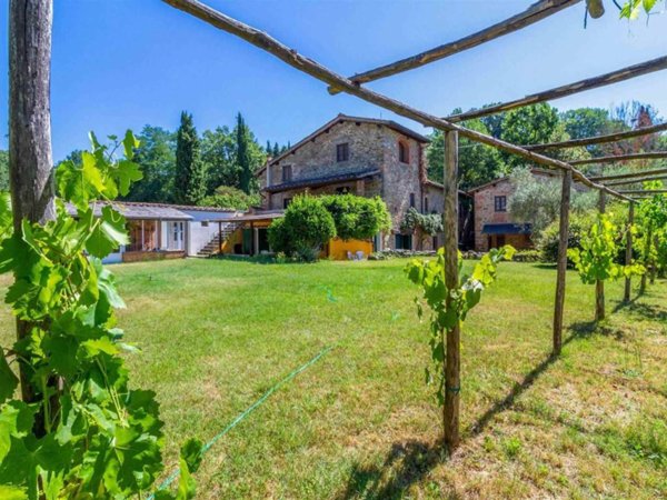 casa indipendente in vendita a Terranuova Bracciolini