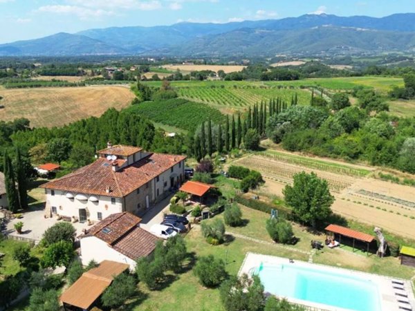 casa indipendente in vendita a Terranuova Bracciolini