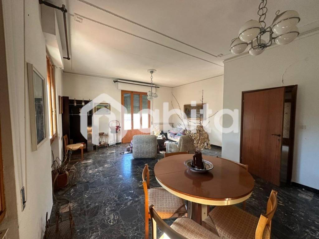 appartamento in vendita a Terranuova Bracciolini in zona Cicogna